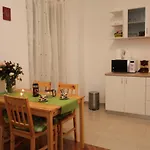 Vincent Apt. In Old Town Centre