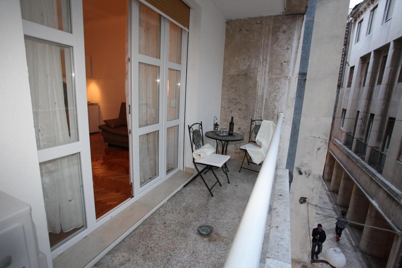 Apartment Vincent Apt. In Old Town Centre