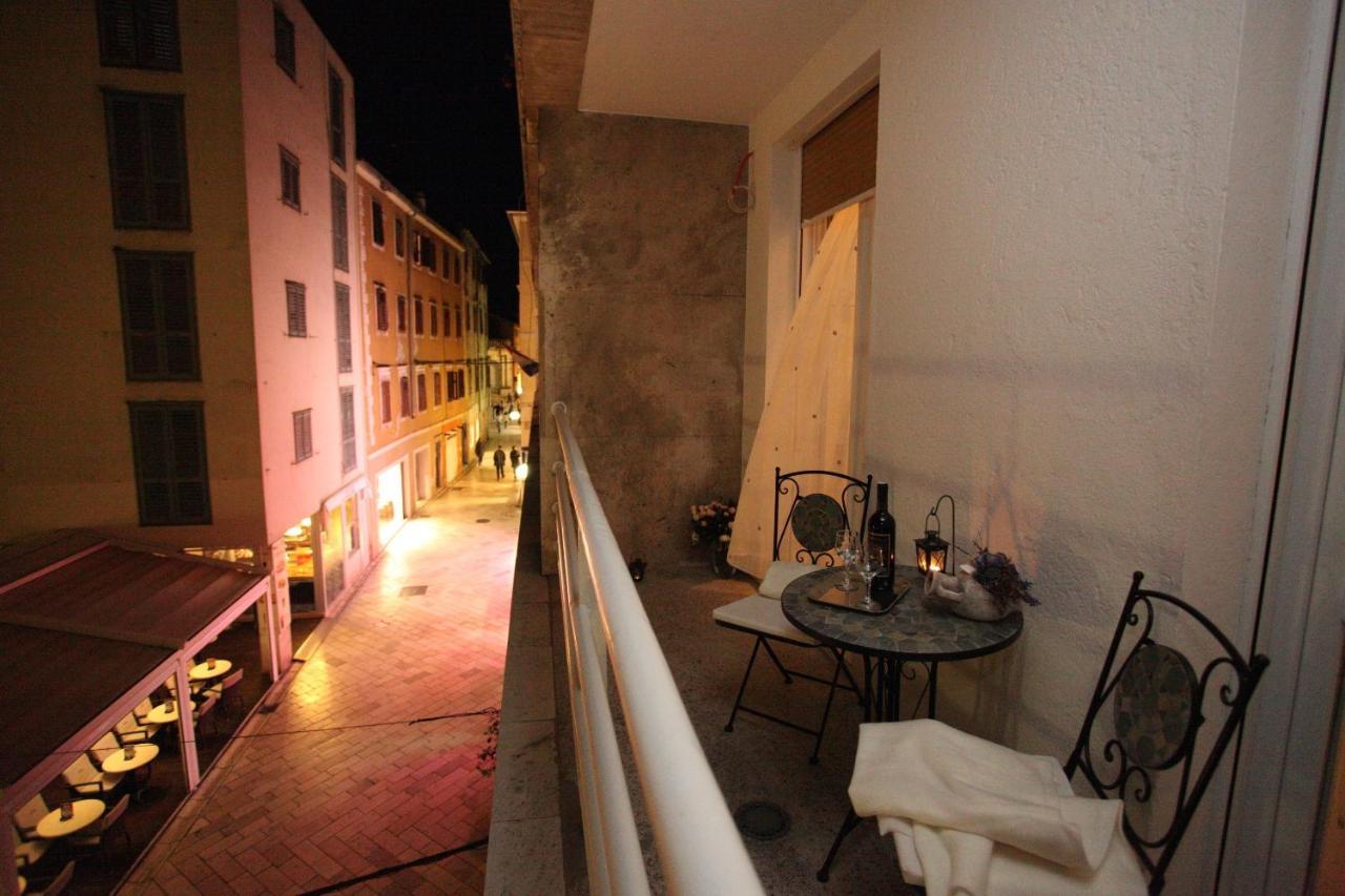 Vincent Apt. In Old Town Centre Zadar