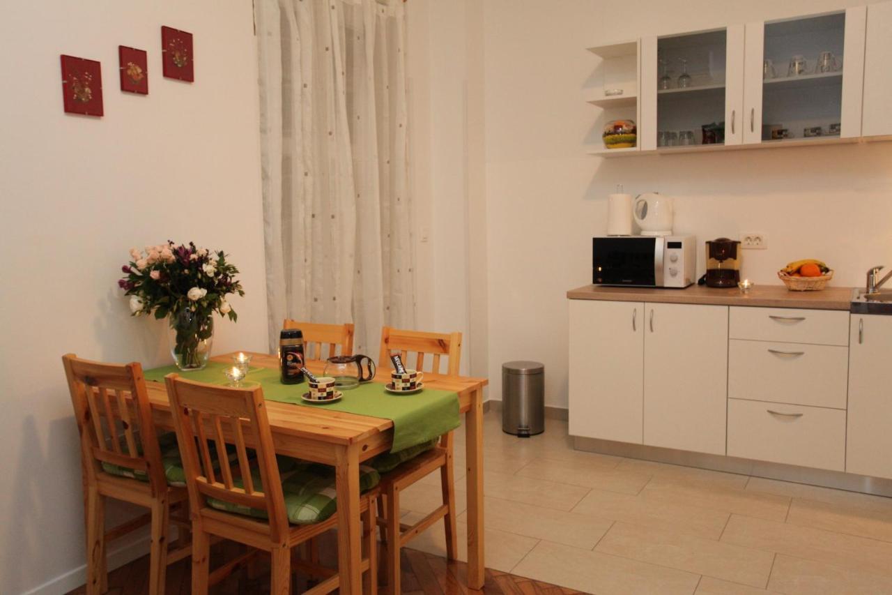 Vincent Apt. In Old Town Centre
