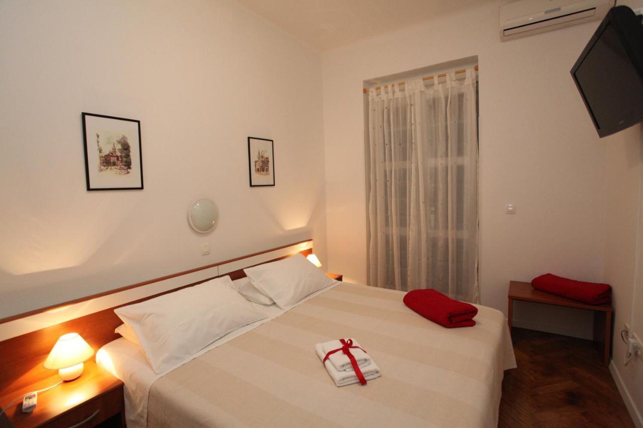 Vincent Apt. In Old Town Centre Apartment *