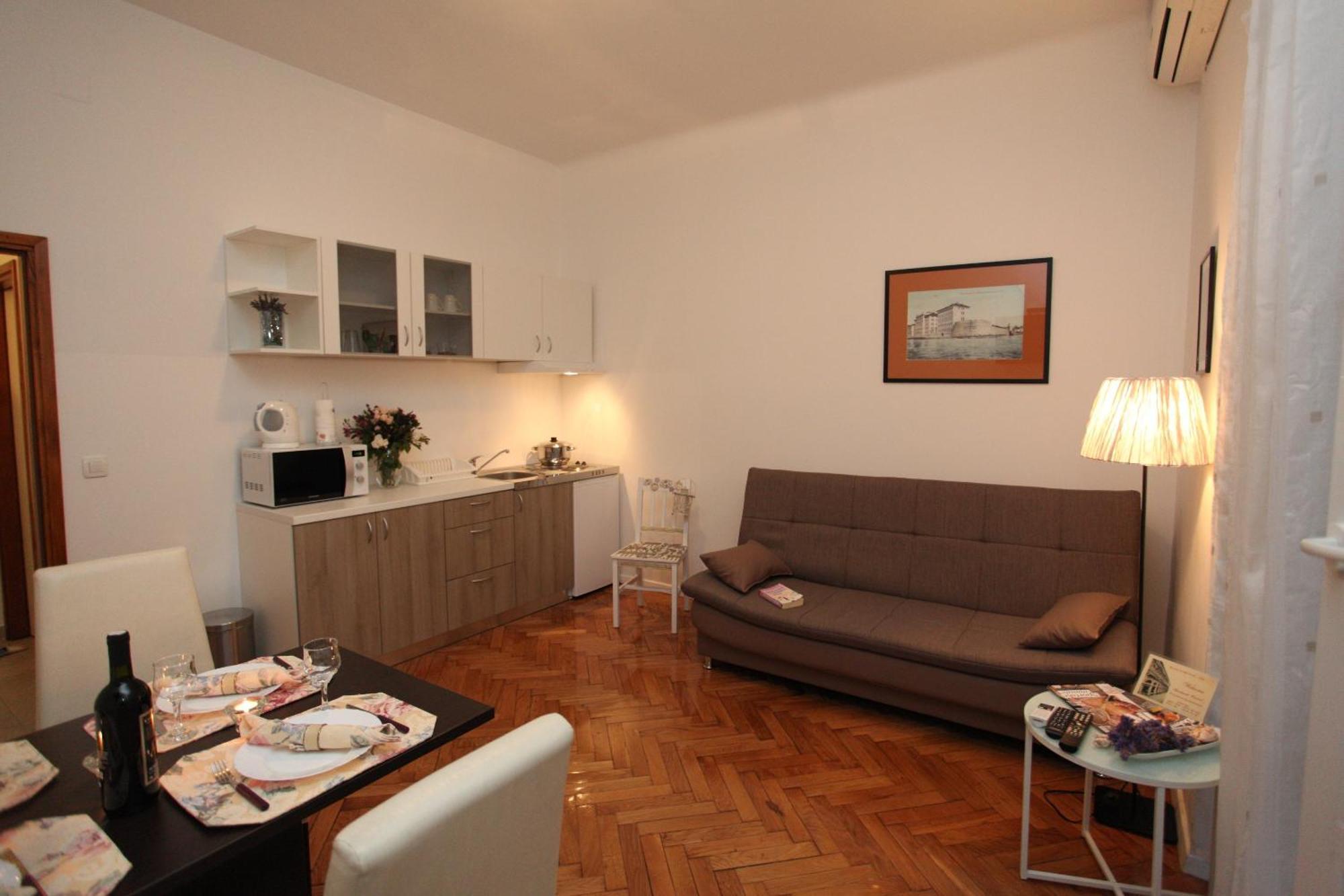 Vincent Apt. In Old Town Centre * Zadar